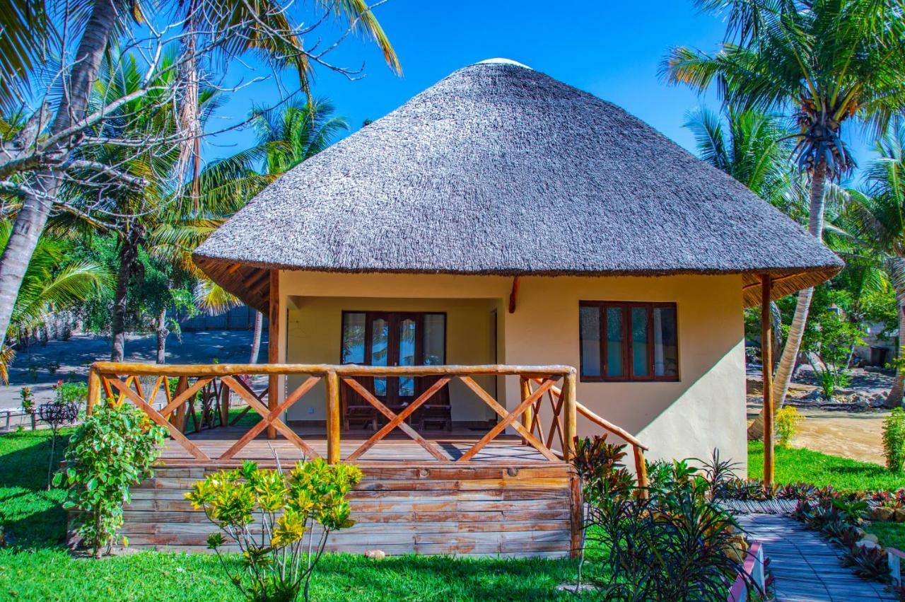 Vilancool Beach Resort Виланкулос Экстерьер фото